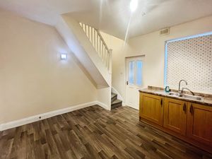 Lounge- click for photo gallery